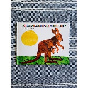 5/$25 🌸 Does a Kangaroo Have a Mother Too? Book